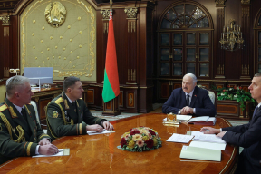 Лукашенко раздал портфели, чтобы «встряхнуть Академию наук» и устроить проверку армии