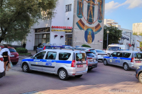 В Минске ограблен ювелирный салон, нападавший скрылся (фото)